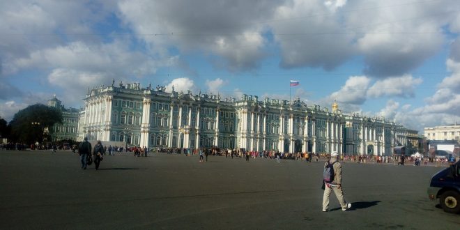 Petrohrad 10 postrehov z mesta cárov