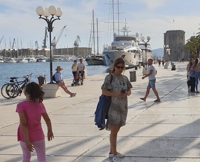 Chorvátsko už víta turistov