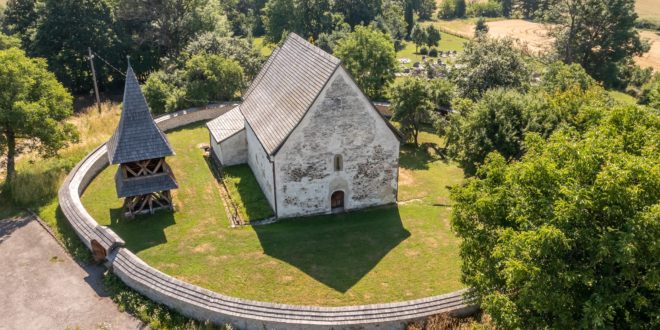 Gotická cesta a architektúra na Gemeri